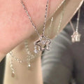 Collier Pendentif en Métal avec Fleur Froissée Élégante